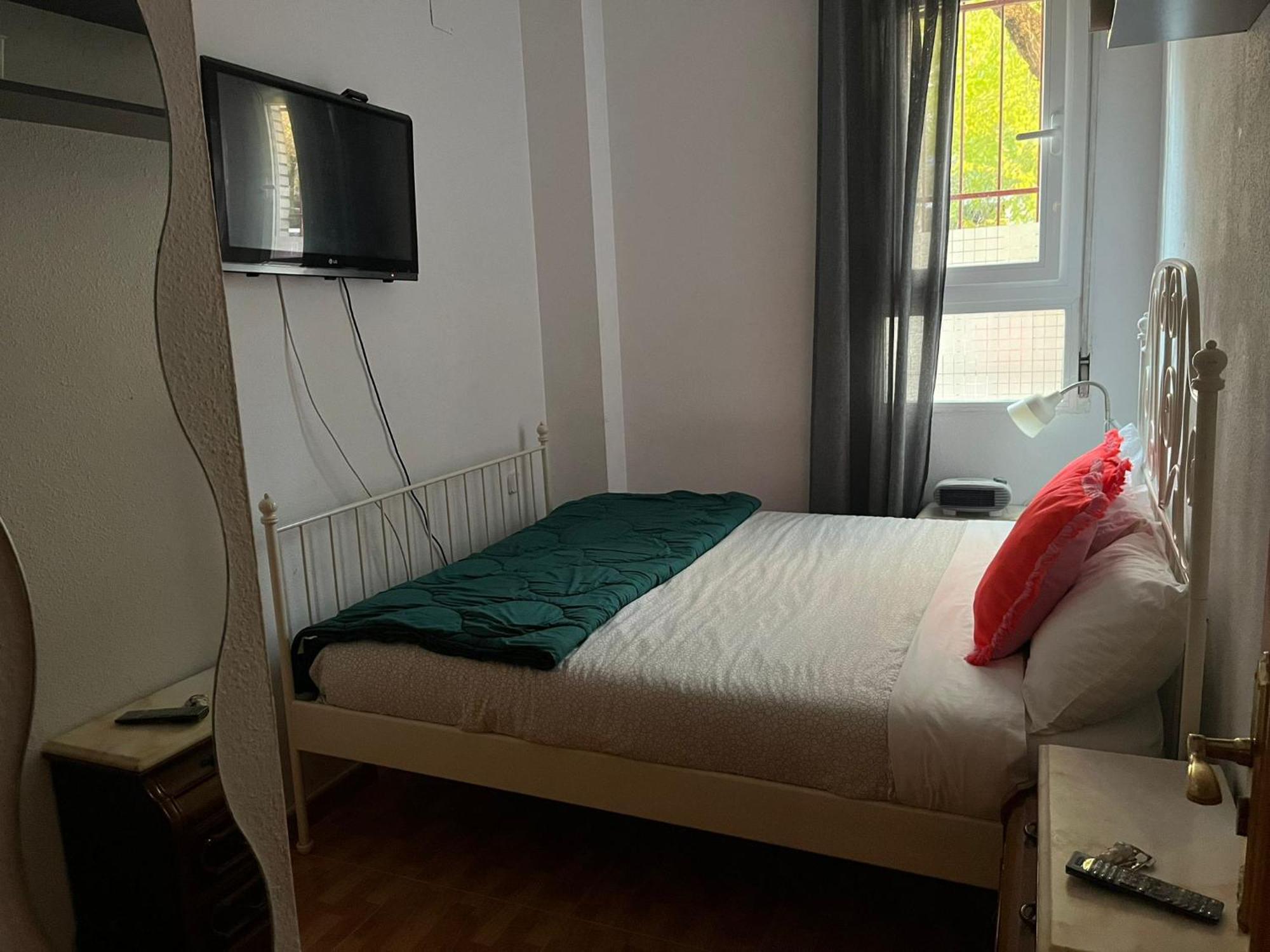 Acogedoras Habitaciones En مدريد المظهر الخارجي الصورة