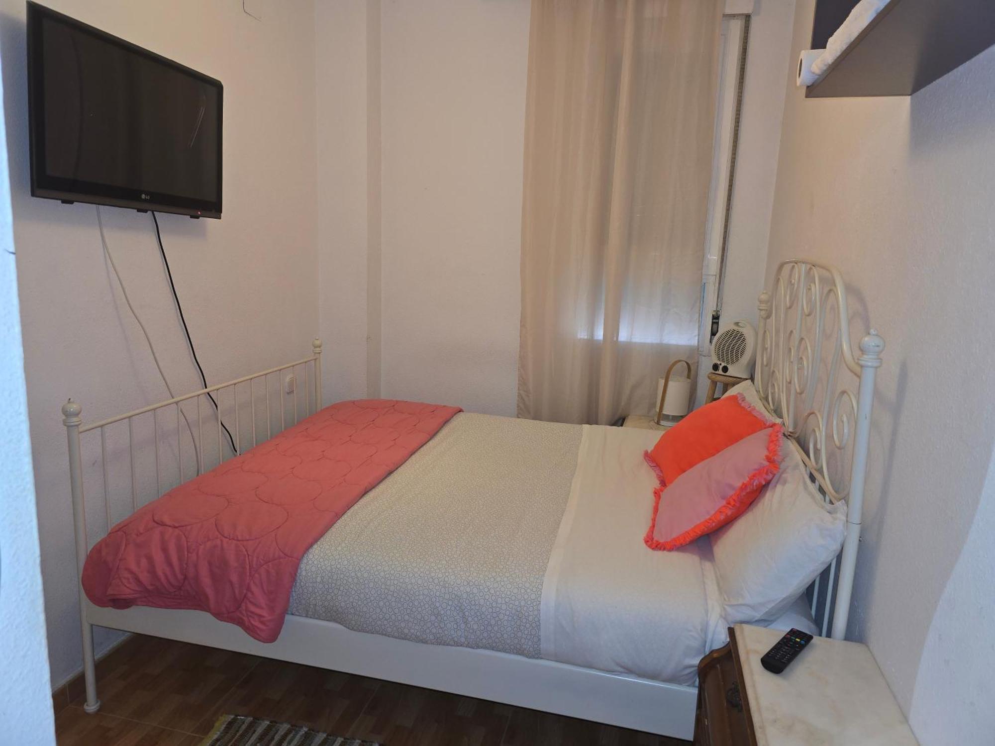 Acogedoras Habitaciones En مدريد المظهر الخارجي الصورة